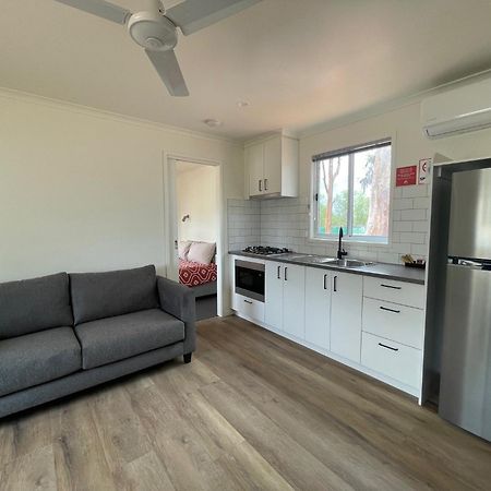 Cobar Caravan Park Ngoại thất bức ảnh