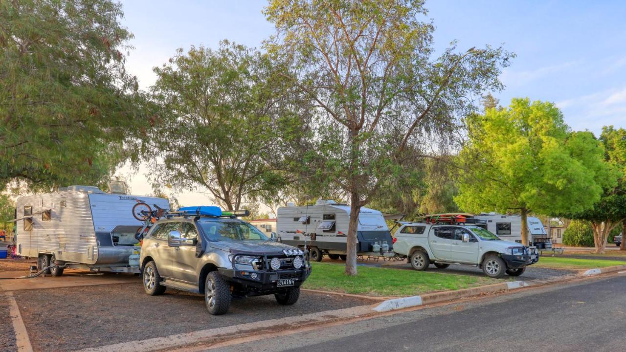 Cobar Caravan Park Ngoại thất bức ảnh