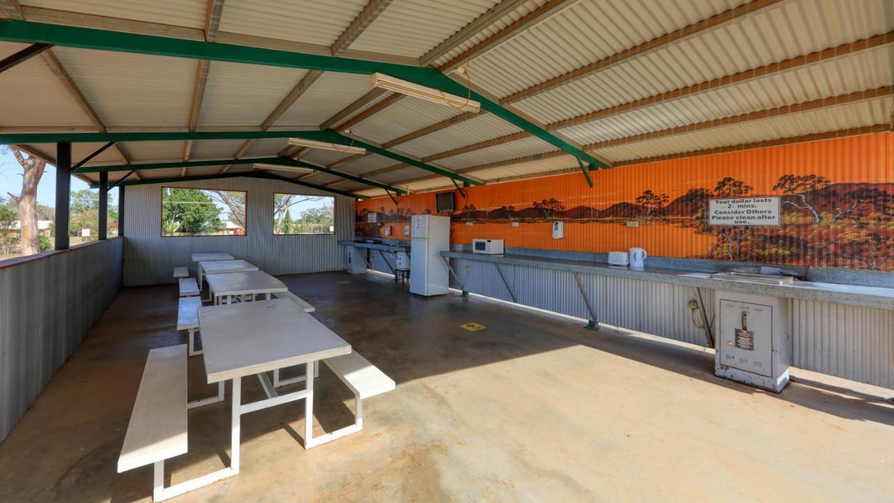 Cobar Caravan Park Ngoại thất bức ảnh