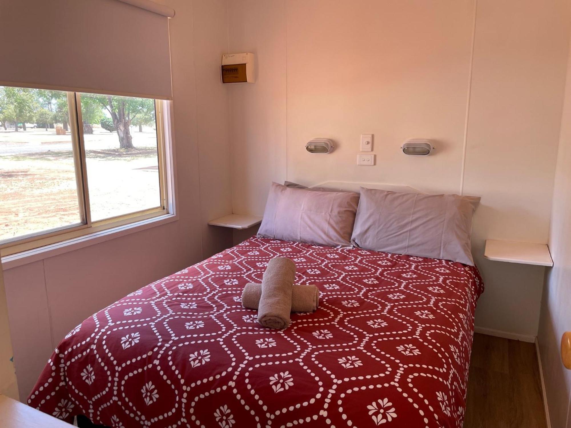Cobar Caravan Park Ngoại thất bức ảnh