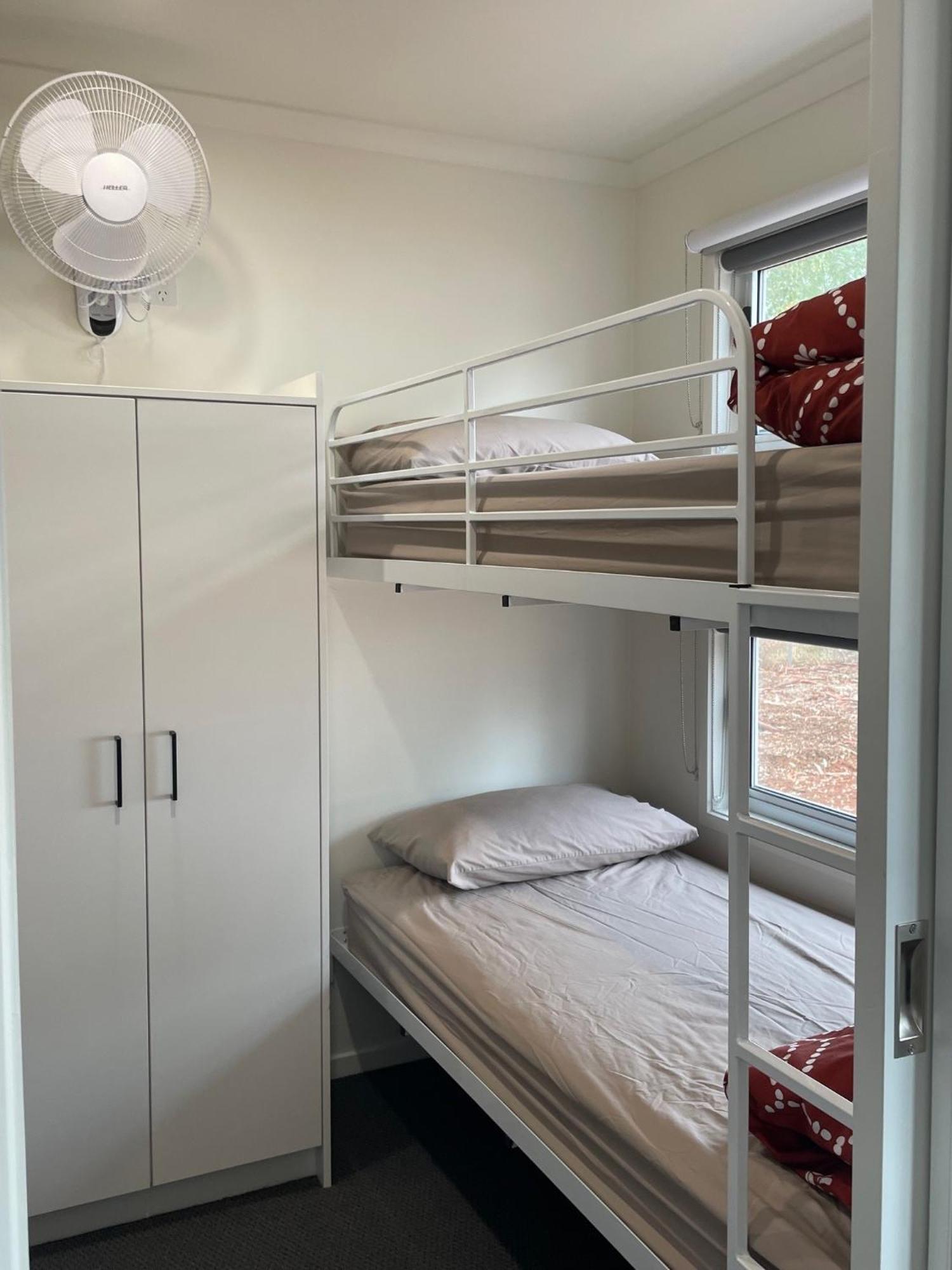 Cobar Caravan Park Ngoại thất bức ảnh